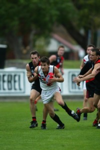 Shippy playing for Frankston