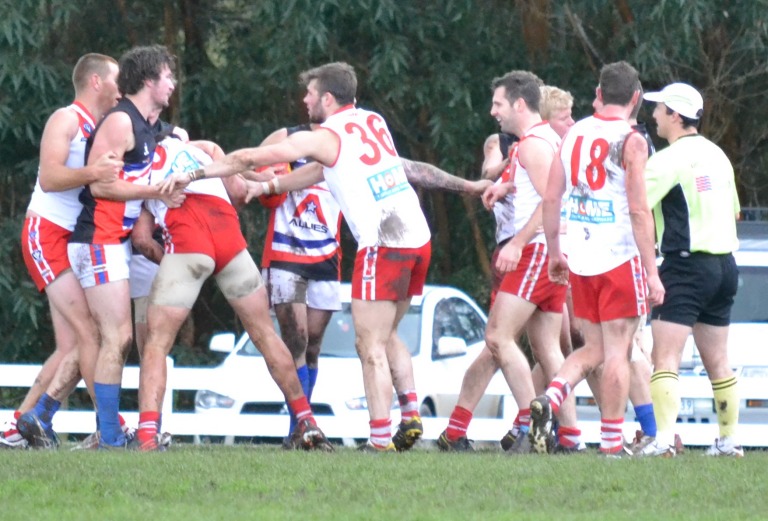 Round 16 Vs. DWWWW Senior Game