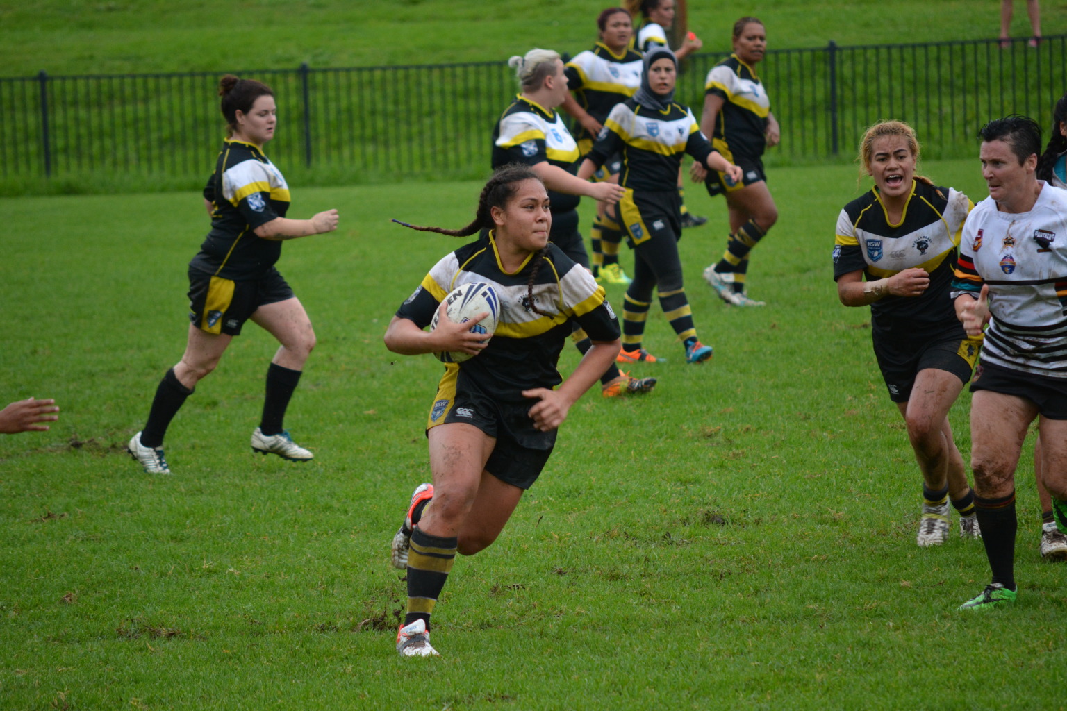 Get involved in season 2016 NSW Womens Rugby League SportsTG