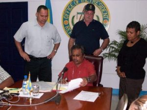 President Remengesau signing Directive