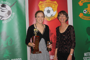  Abby Doyle of Robertson-Burrawang receives the AA Womens Premier League Golden Boot award presented by Liz Norrie.